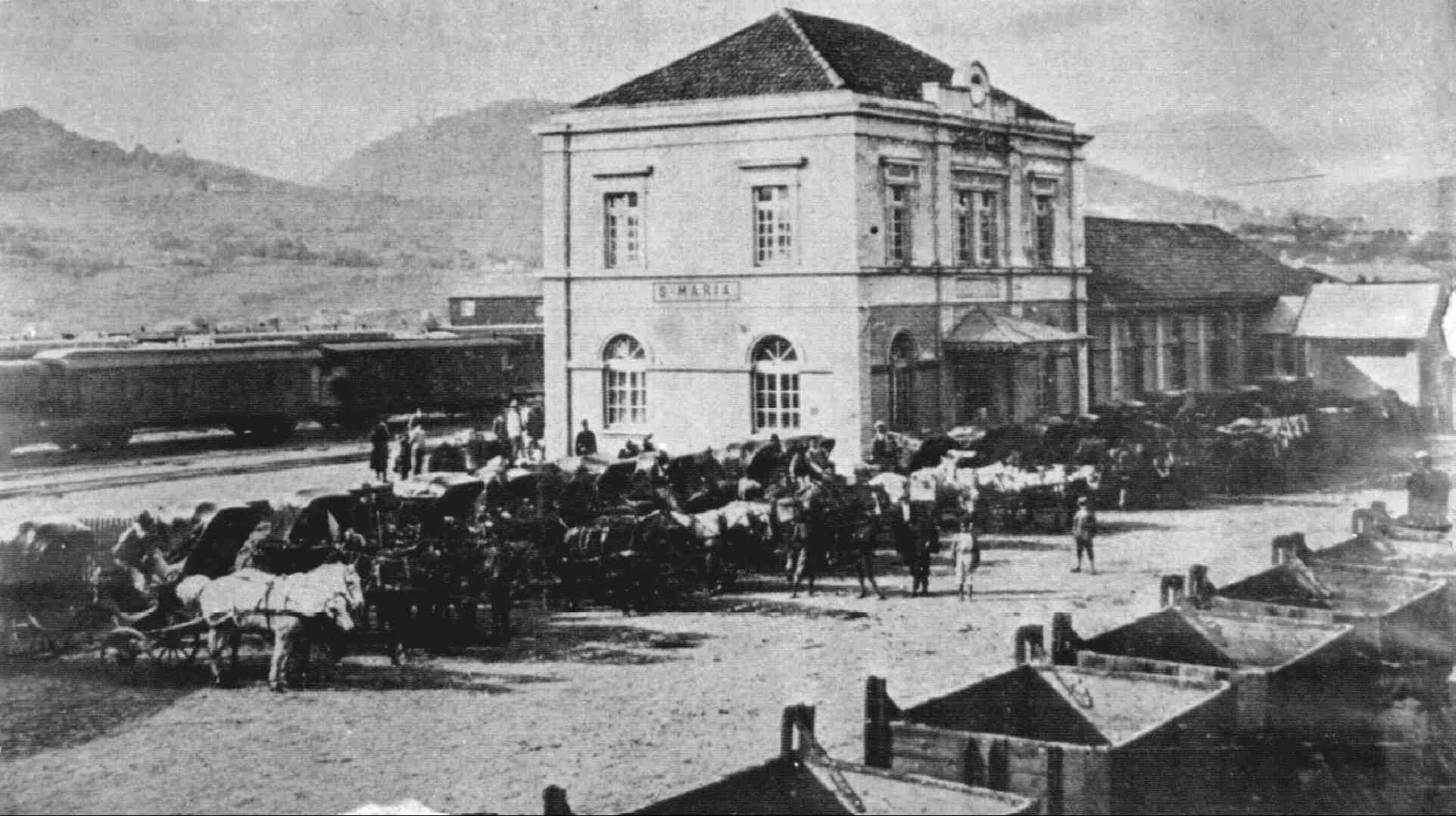 Largo_da_Estacao_em_1914_Fonte__Arquivo_Historico.jpg